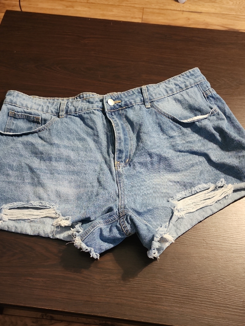 SHEIN Light Blue Distressed Denim Shorts